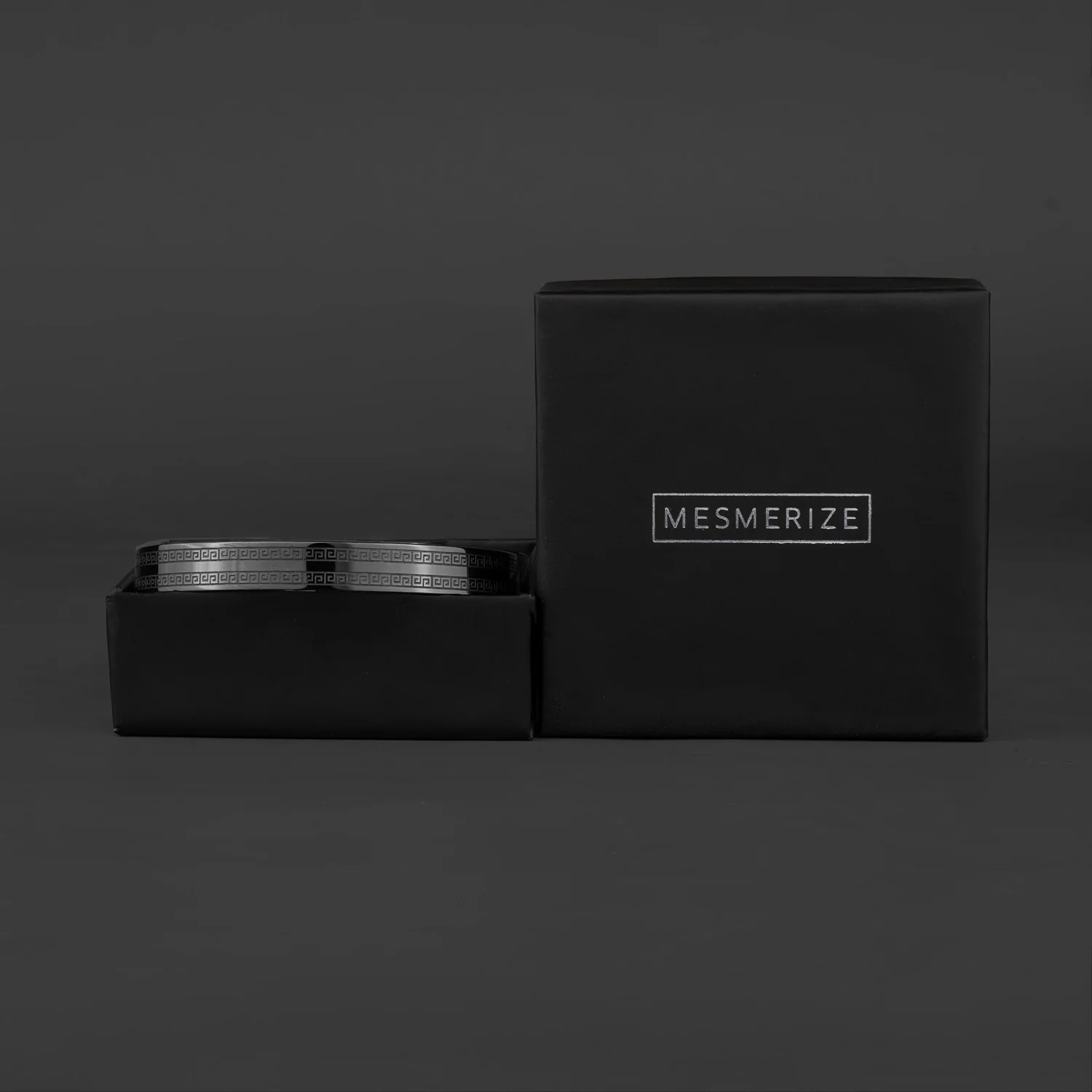 Atticus Oval Kada Bracelet - Image 4