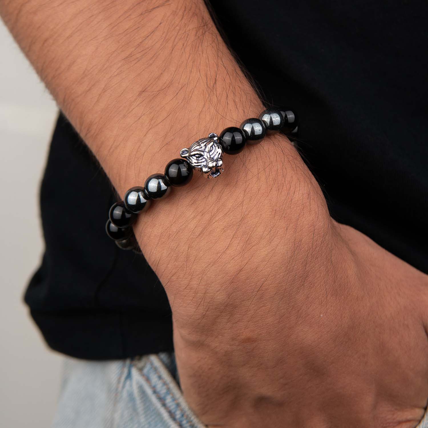 Focus Black Panther 2.0 Natural Stone Bracelet with MagSnap 4 - Image 3